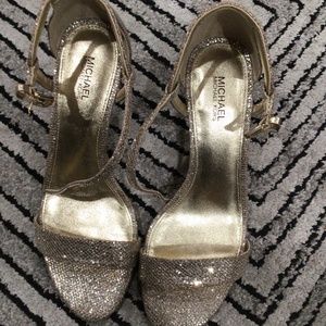 Michael Kors Gold Glitter Size 8